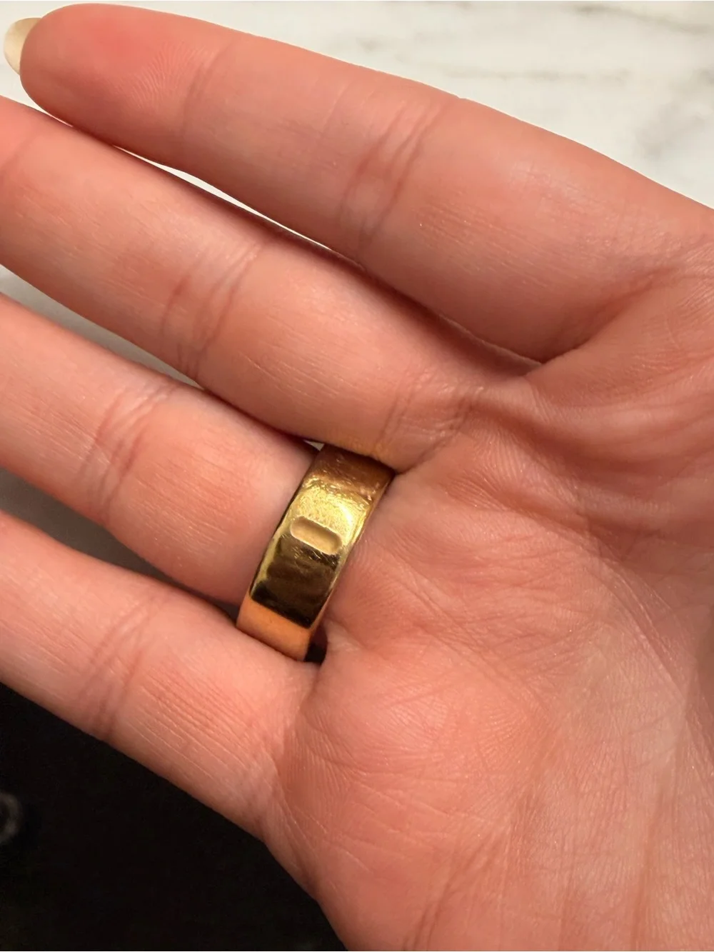Oura Ring 4 in Gold - Size 8